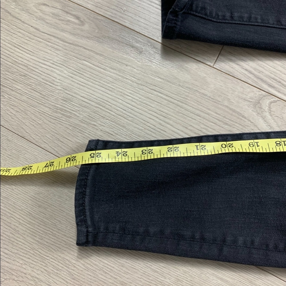 AEO Black Distressed Super Hi-Rise Jegging - Picture 14 of 15